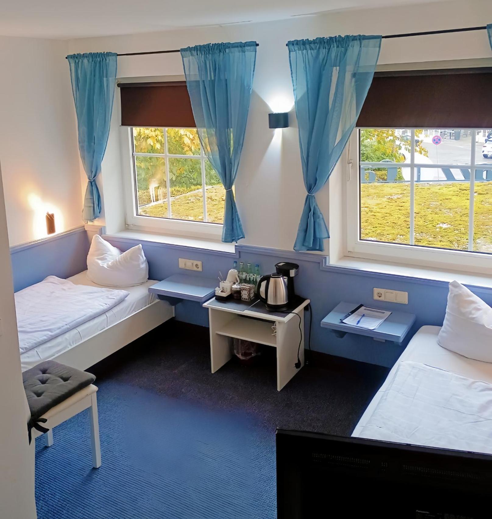 Hotel/Restaurant Franky Hamburg-Harburg Buitenkant foto